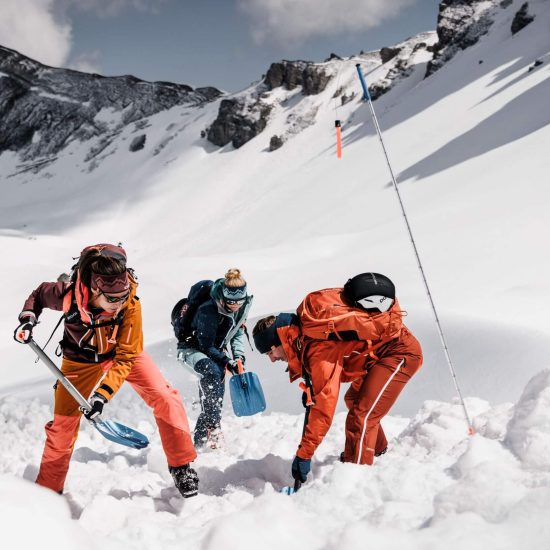 Exploring the AIARE Rescue Course Curriculum and Activities
